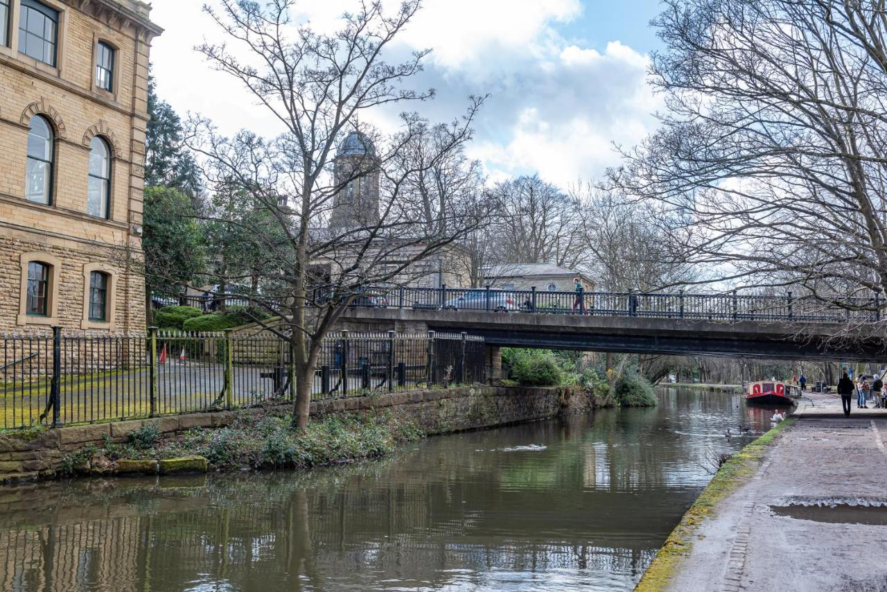 Riverside Balcony Apartment With Parking Just Minutes To Saltaire Shipley (West Yorkshire) Exteriér fotografie