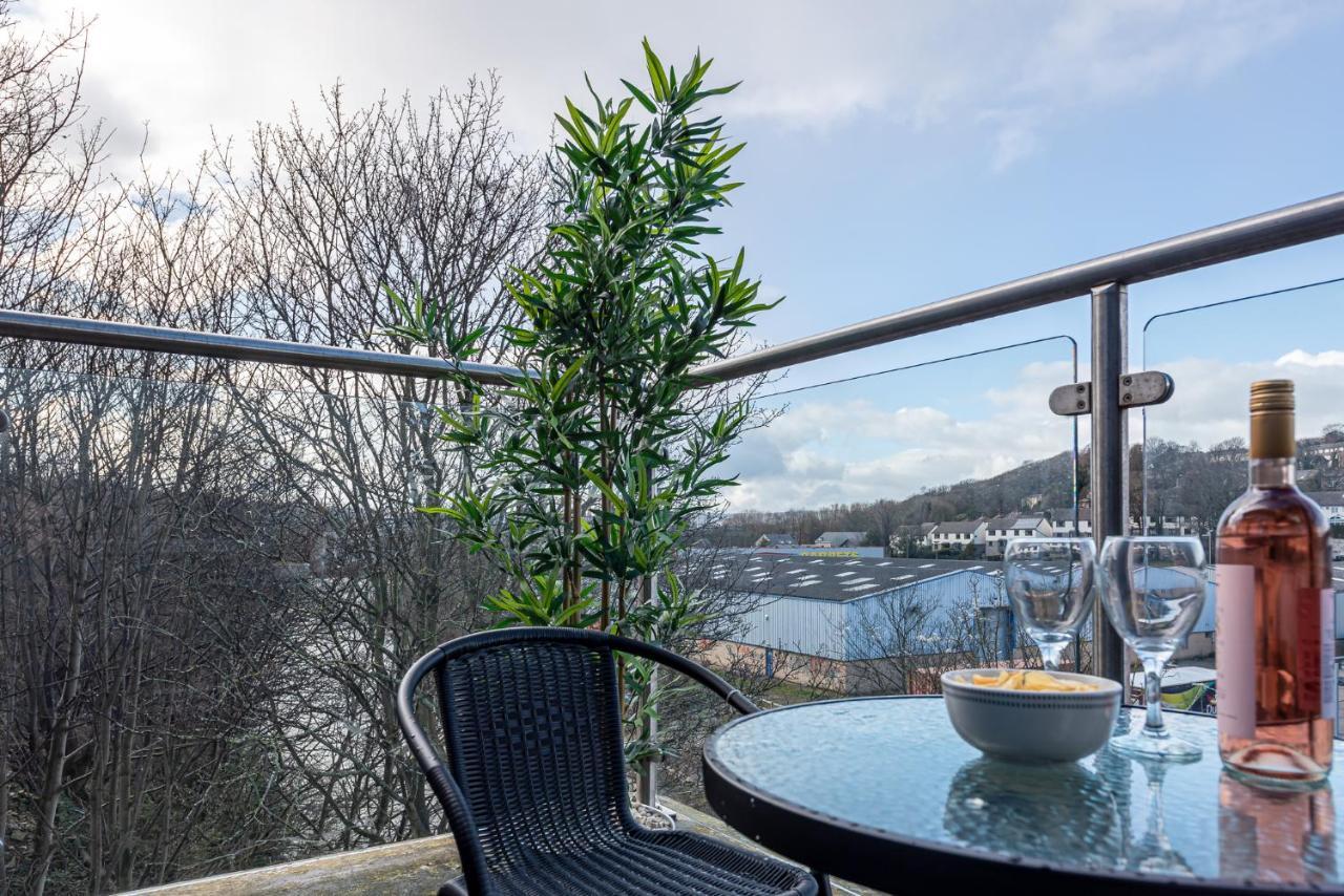 Riverside Balcony Apartment With Parking Just Minutes To Saltaire Shipley (West Yorkshire) Exteriér fotografie