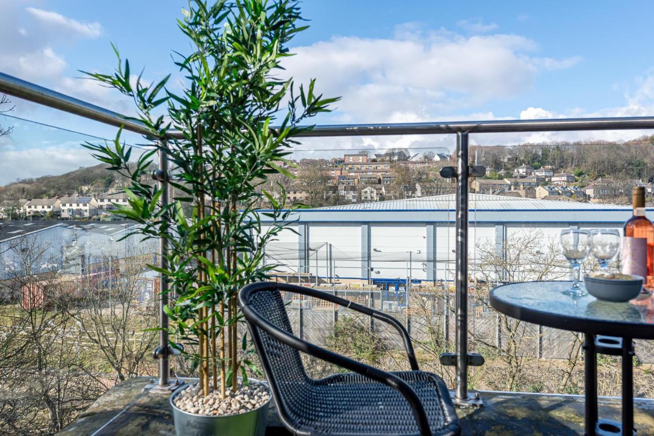 Riverside Balcony Apartment With Parking Just Minutes To Saltaire Shipley (West Yorkshire) Exteriér fotografie